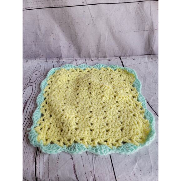 Crocheted Yellow Mint Green Baby Doll Blanket About 11x11in Handmade? - Picture 5 of 5
